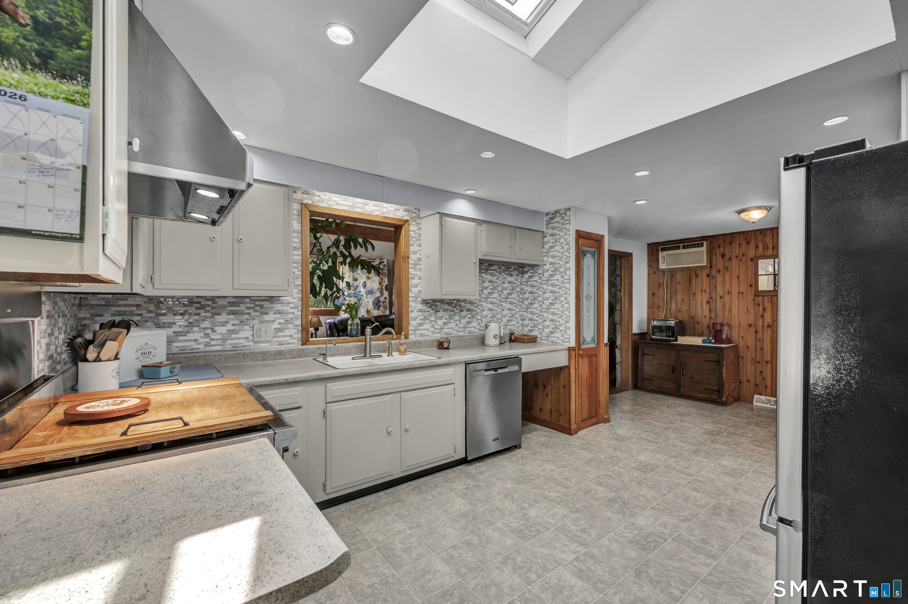 41 Victor Hill Drive Branford CT 06405