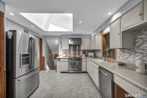 41 Victor Hill Drive Branford CT 06405