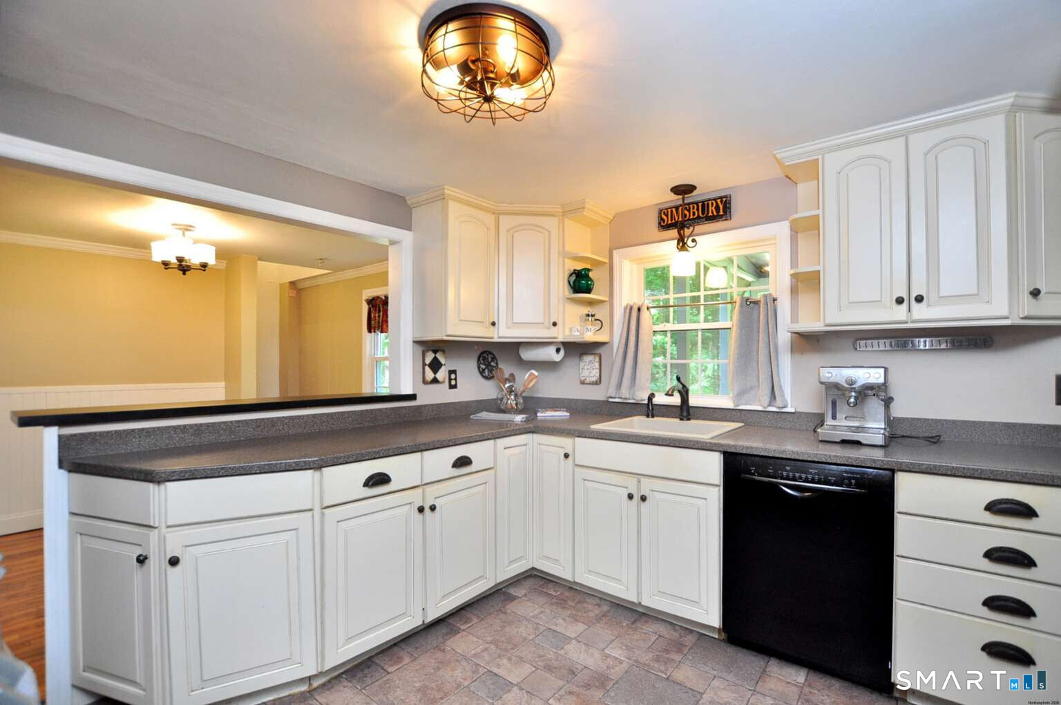 44 Climax Road Simsbury CT 06070