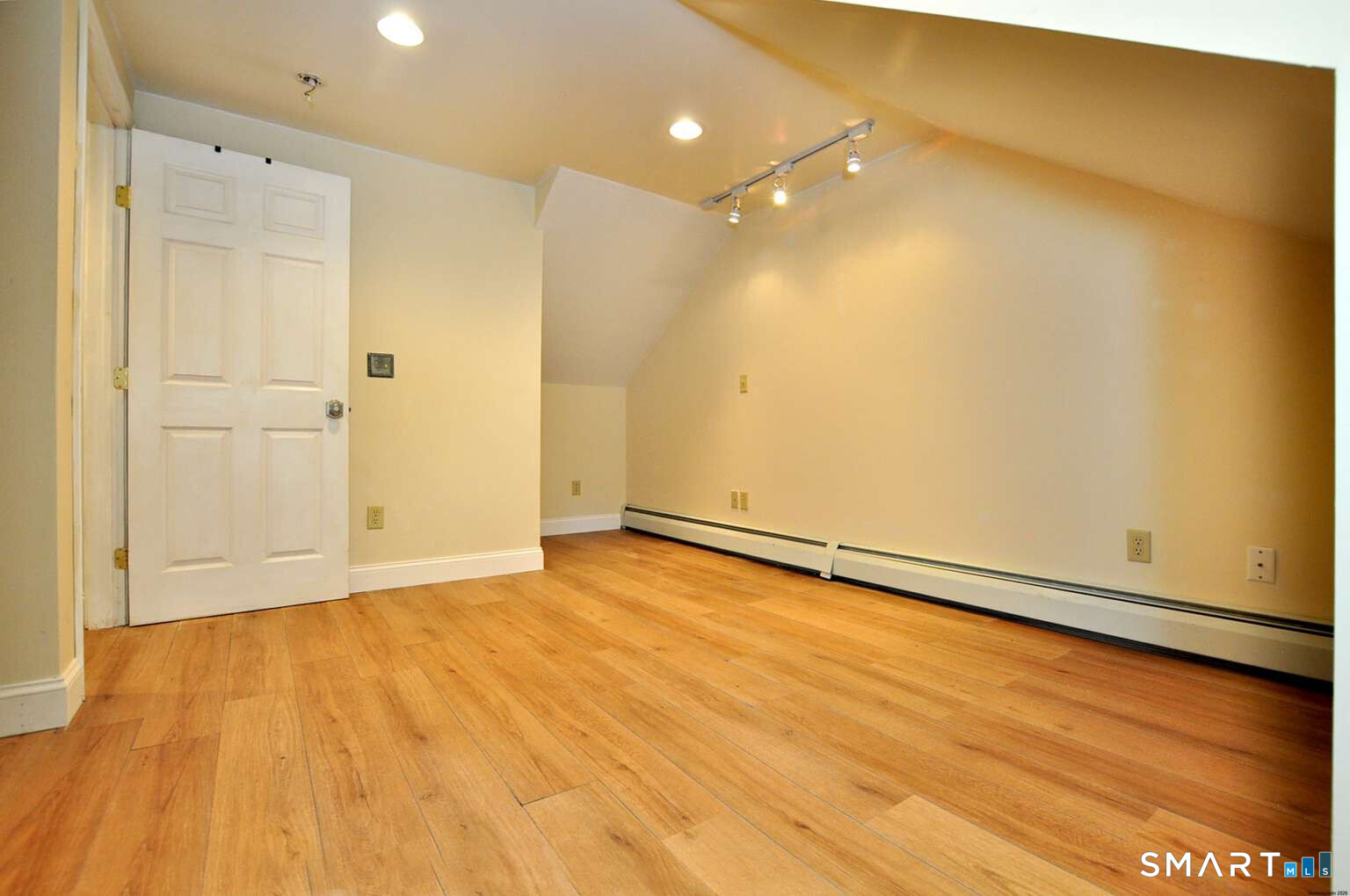 44 Climax Road Simsbury CT 06070