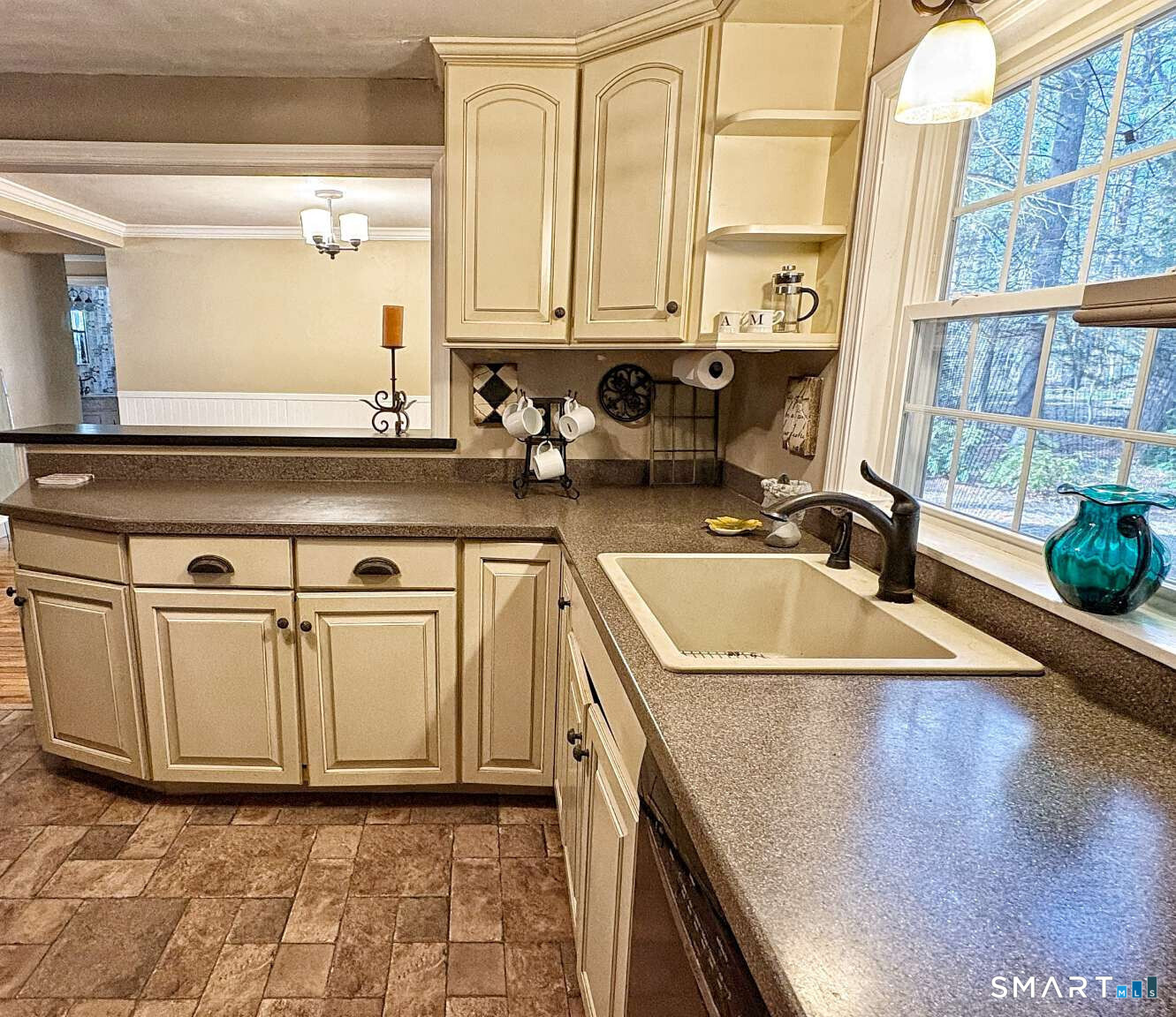 44 Climax Road Simsbury CT 06070