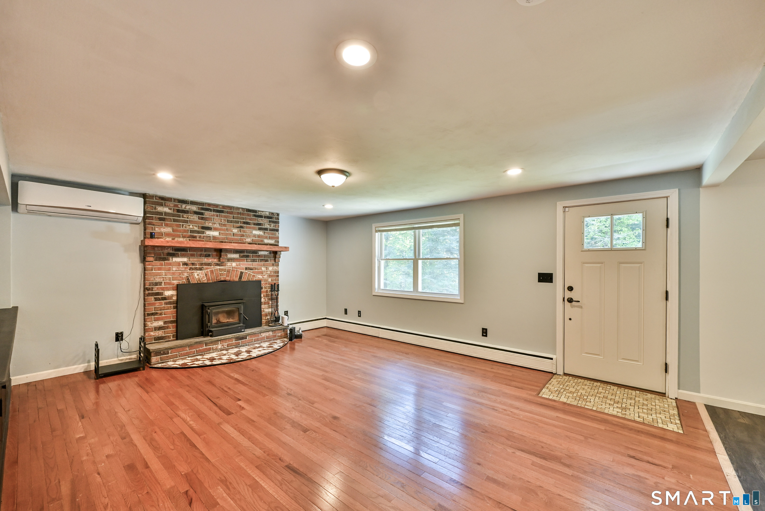 46 Five Mile River Road Putnam CT 06260