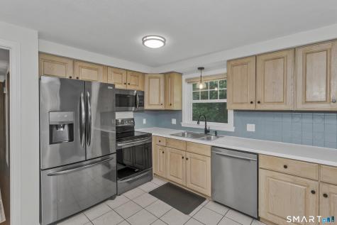 148 Clover Hill Drive Agawam MA 01030
