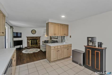 148 Clover Hill Drive Agawam MA 01030