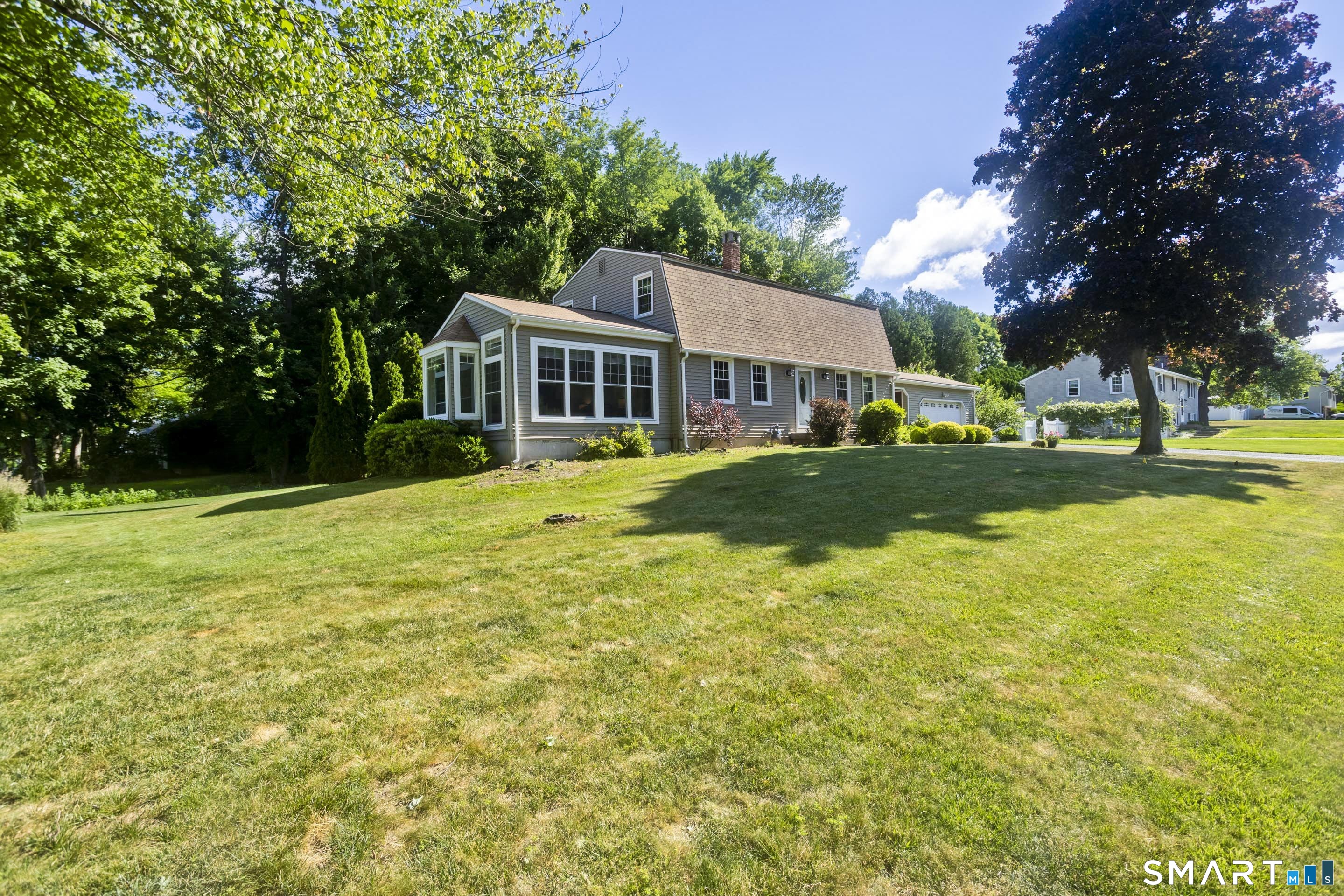 148 Clover Hill Drive Agawam MA 01030