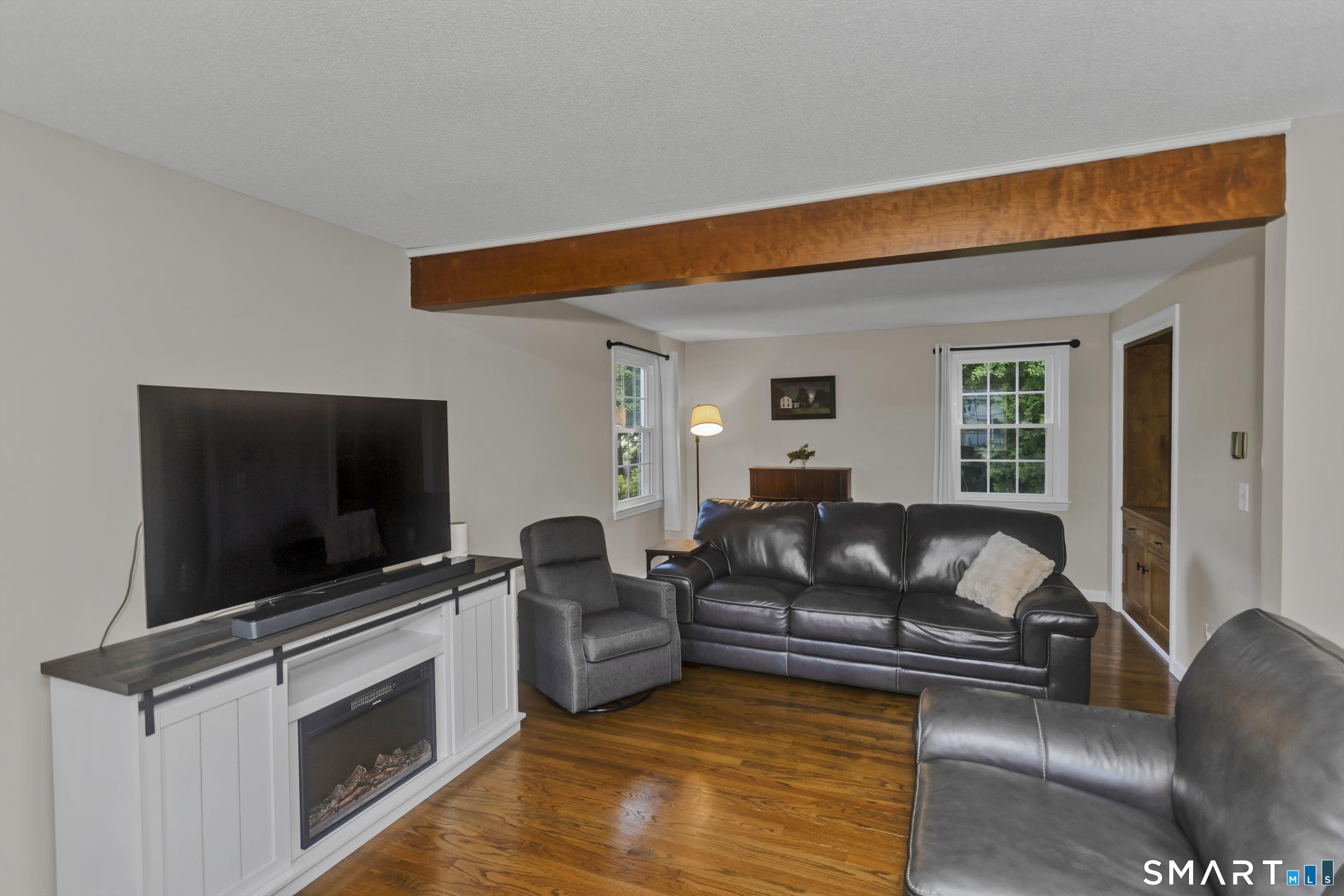 148 Clover Hill Drive Agawam MA 01030