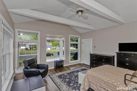 148 Clover Hill Drive Agawam MA 01030