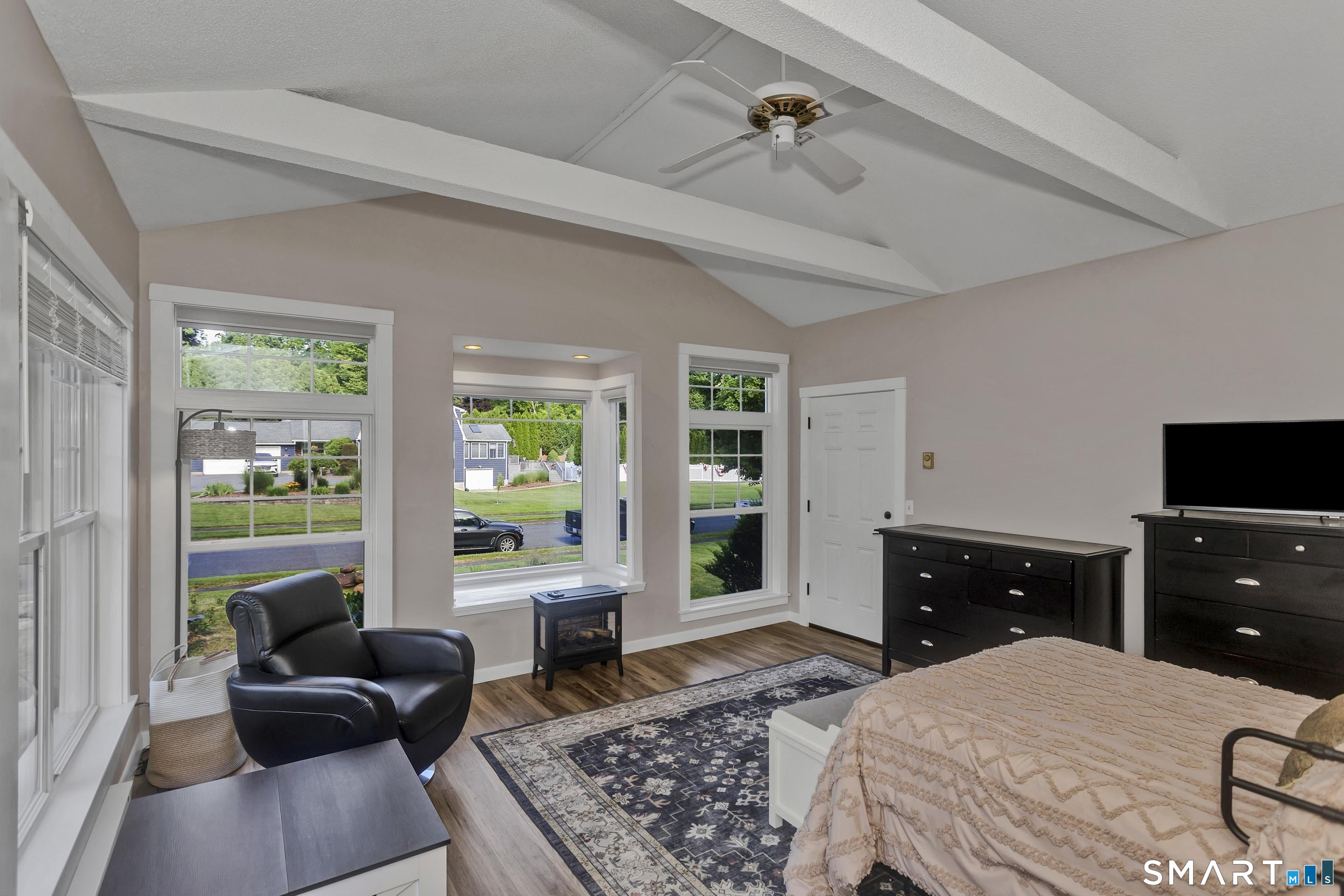 148 Clover Hill Drive Agawam MA 01030