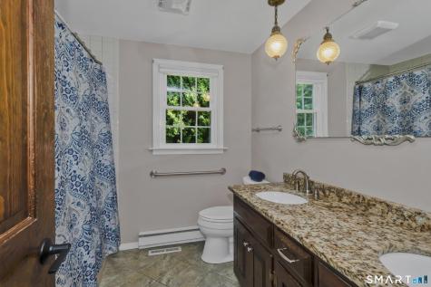 148 Clover Hill Drive Agawam MA 01030