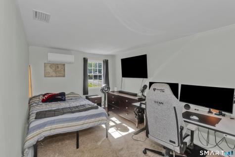 148 Clover Hill Drive Agawam MA 01030