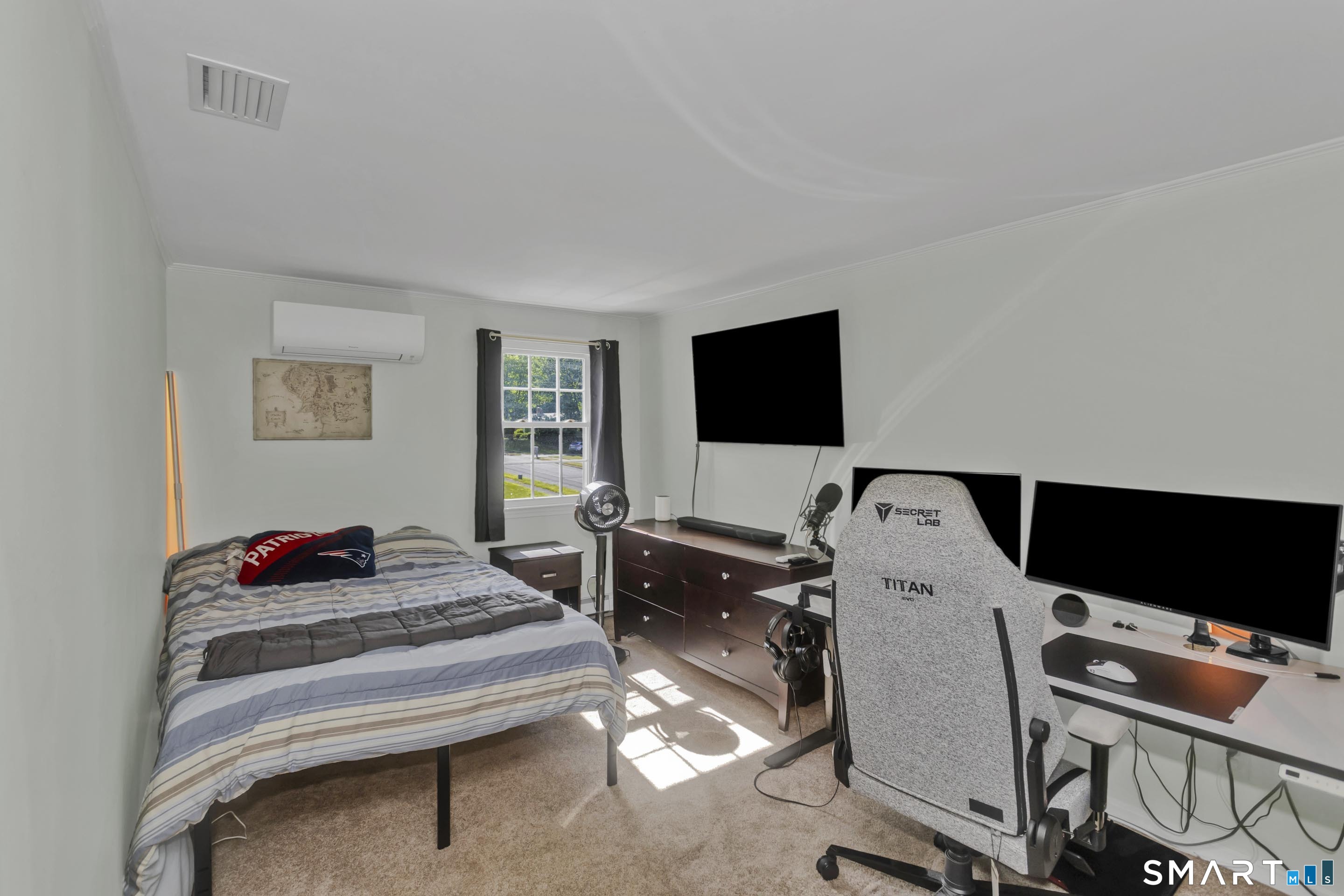 148 Clover Hill Drive Agawam MA 01030
