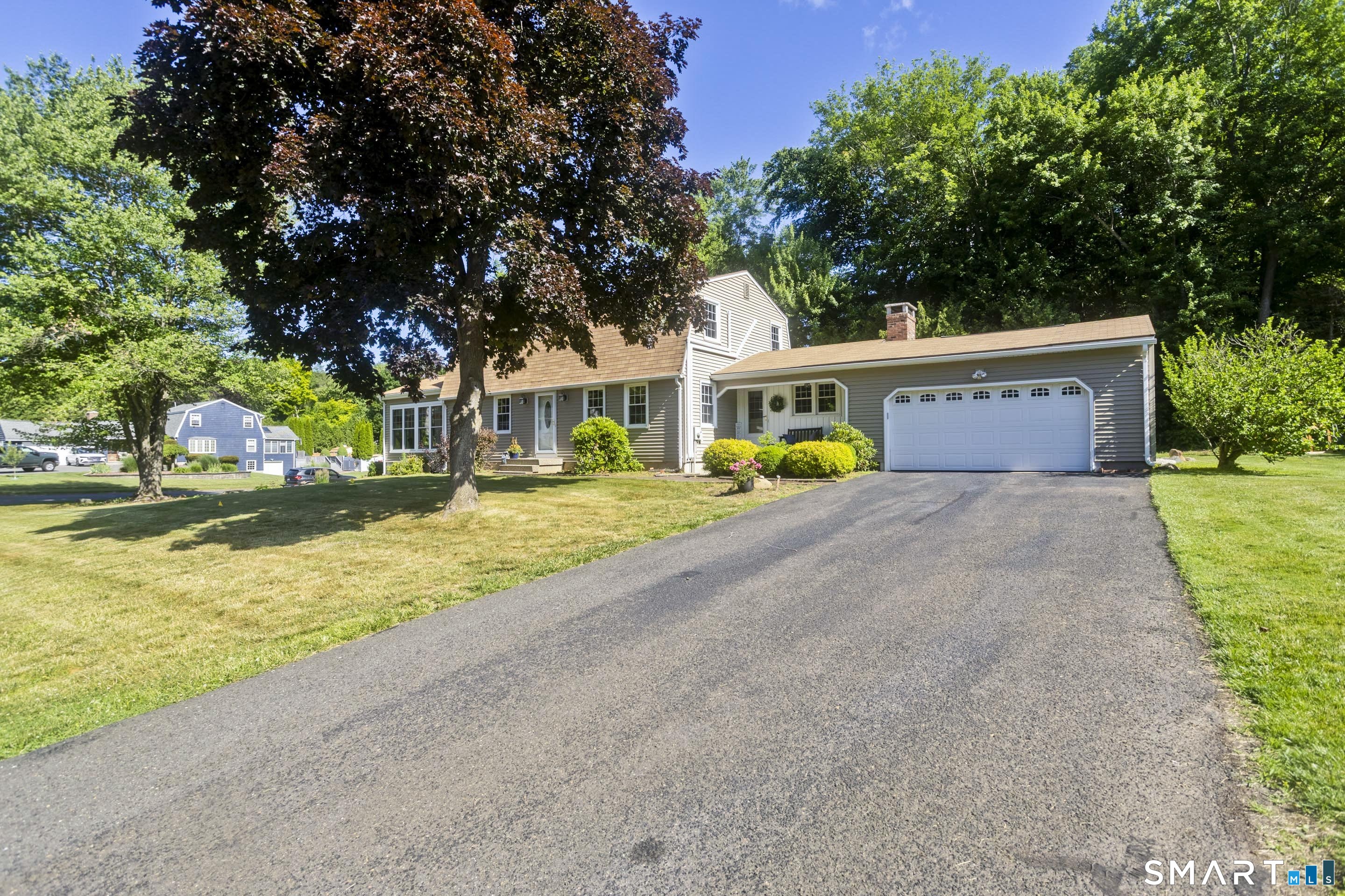 148 Clover Hill Drive Agawam MA 01030