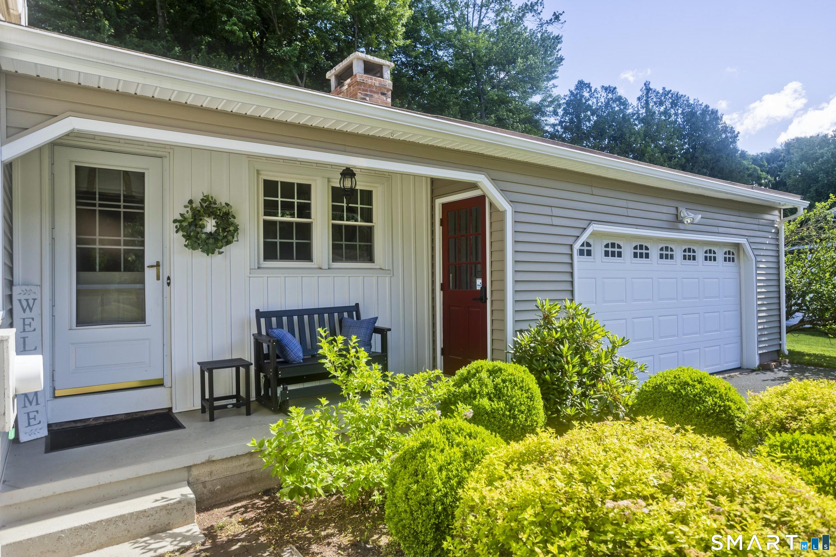 148 Clover Hill Drive Agawam MA 01030