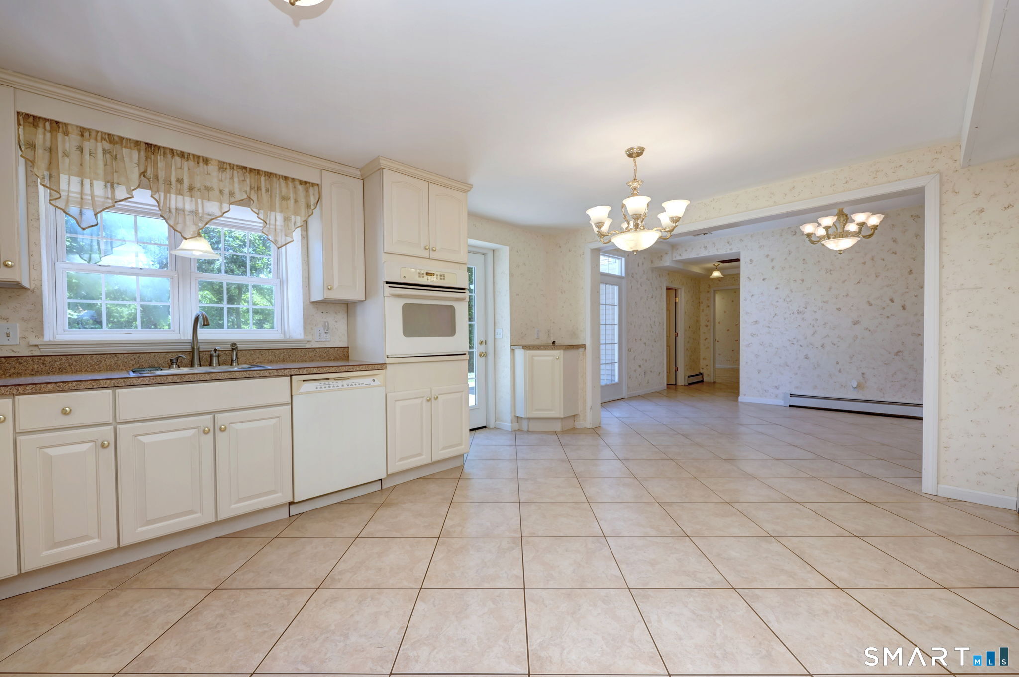 74 Quaker Farms Road Oxford CT 06478