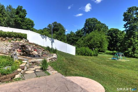 74 Quaker Farms Road Oxford CT 06478