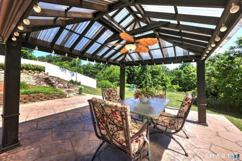 74 Quaker Farms Road Oxford CT 06478