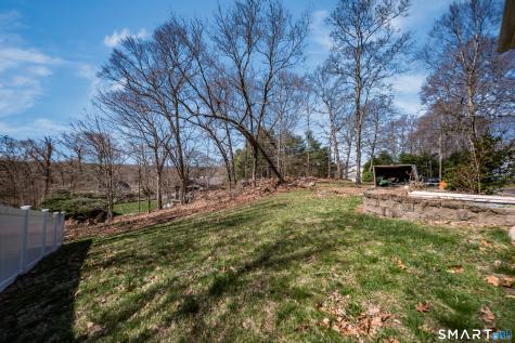 5 Lost Acres Road Norwich CT 06360