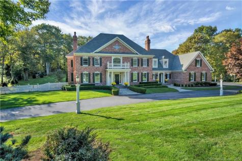 59 East Farm Road Middlebury CT 06762