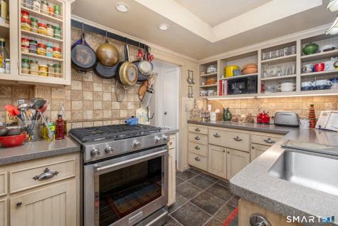 195 Fern Street West Hartford CT 06119