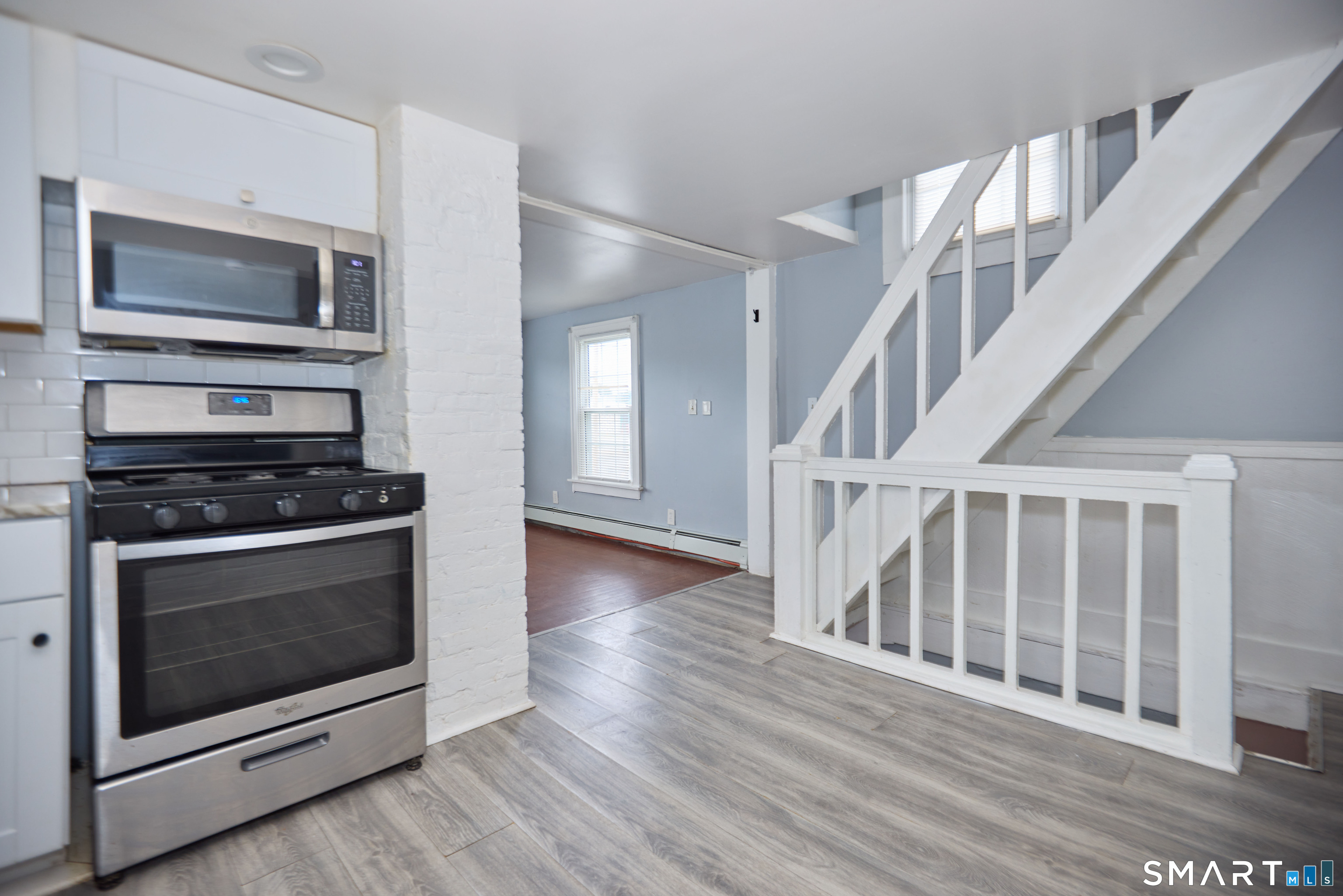 95 Fairview Avenue Hamden CT 06514