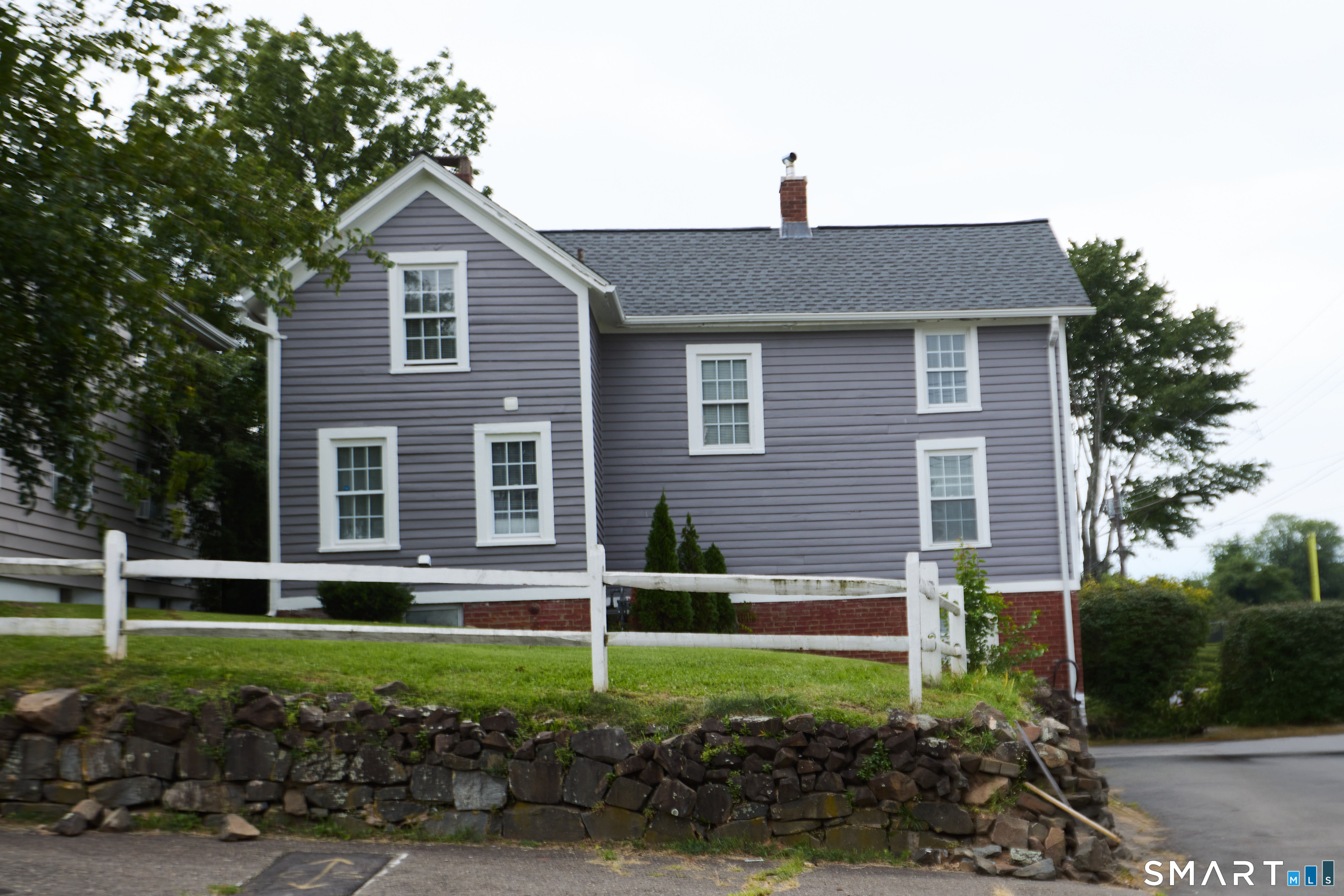 95 Fairview Avenue Hamden CT 06514
