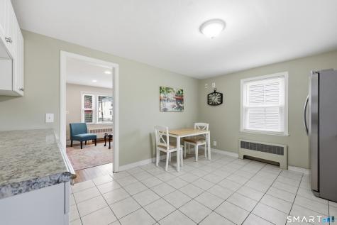 21 Elmfield Street West Hartford CT 06110