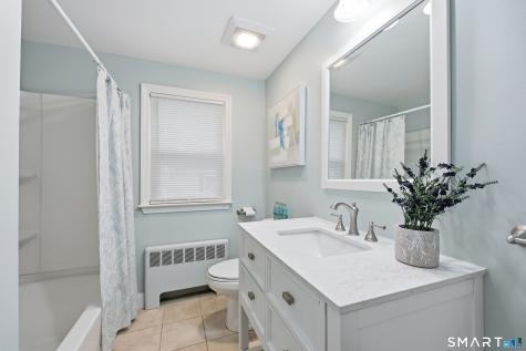21 Elmfield Street West Hartford CT 06110