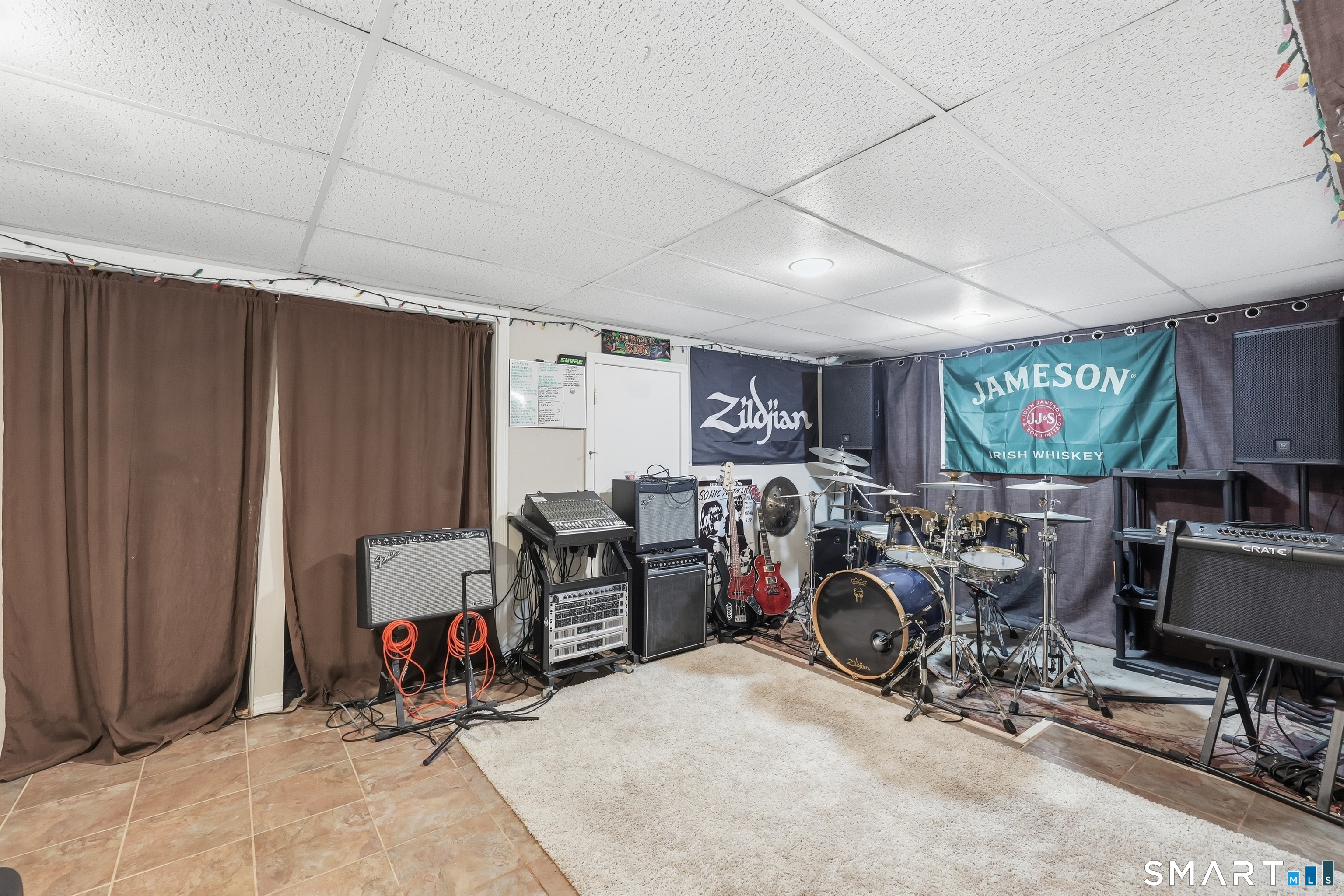 21 Elmfield Street West Hartford CT 06110