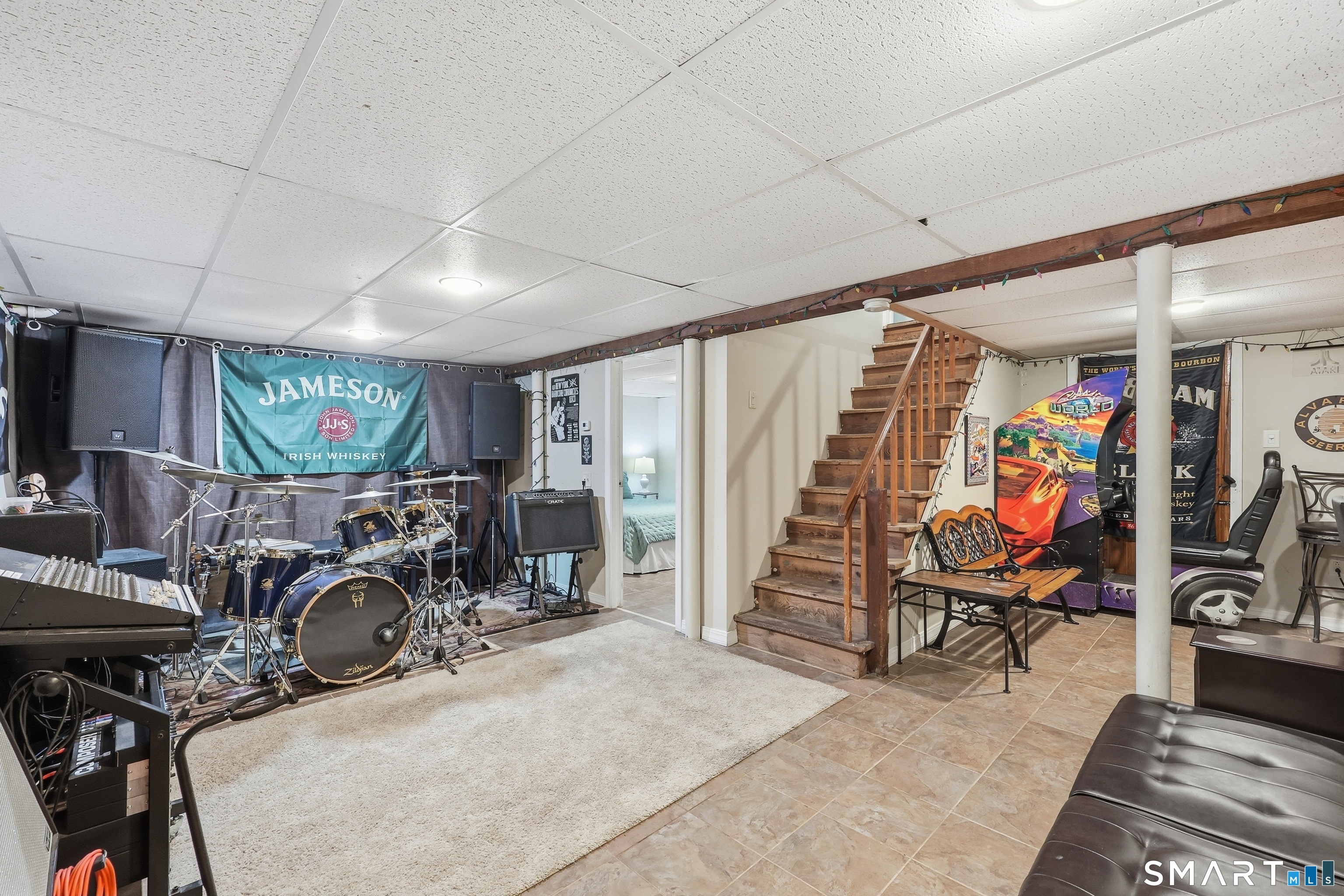 21 Elmfield Street West Hartford CT 06110