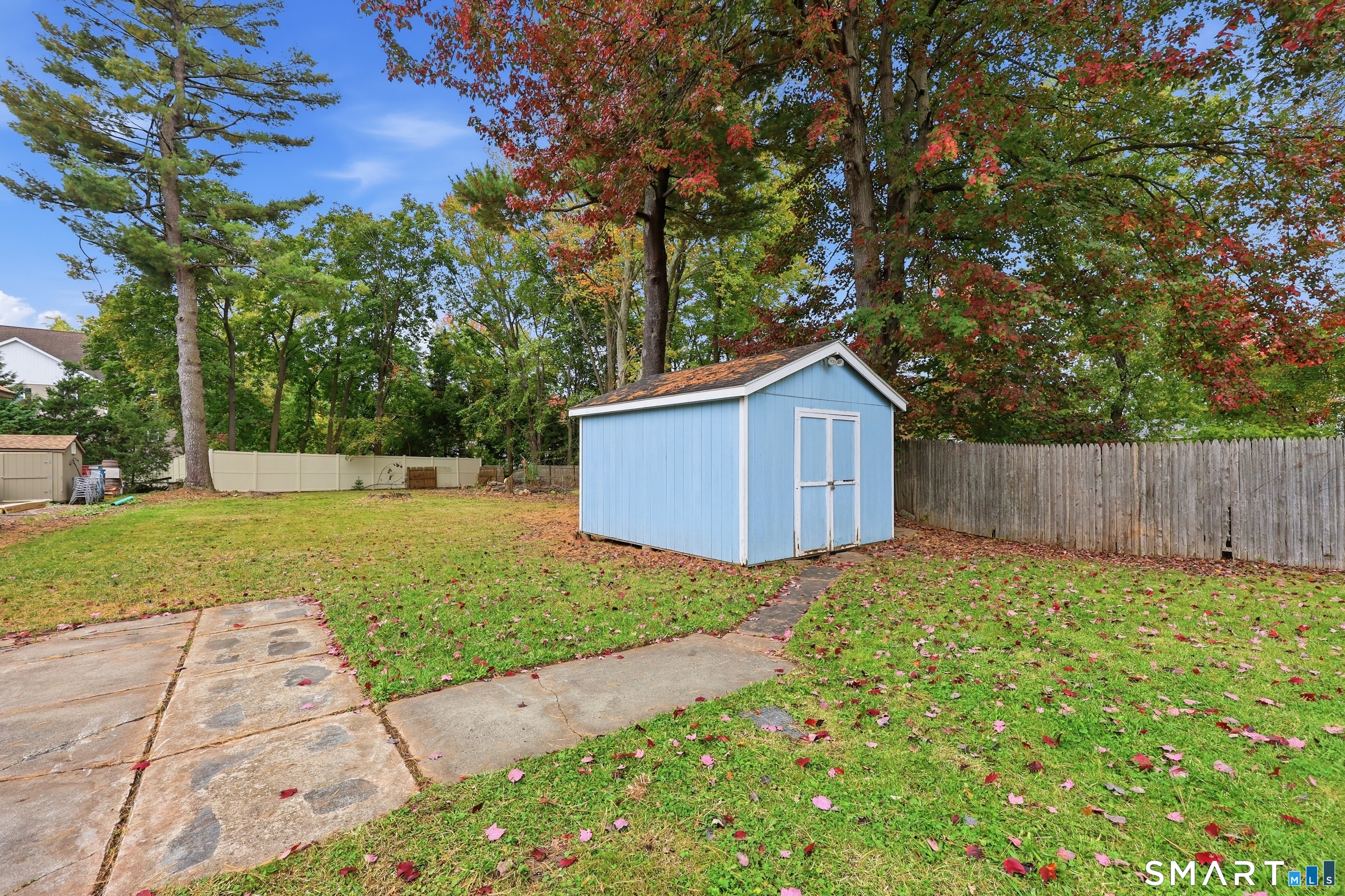 21 Elmfield Street West Hartford CT 06110