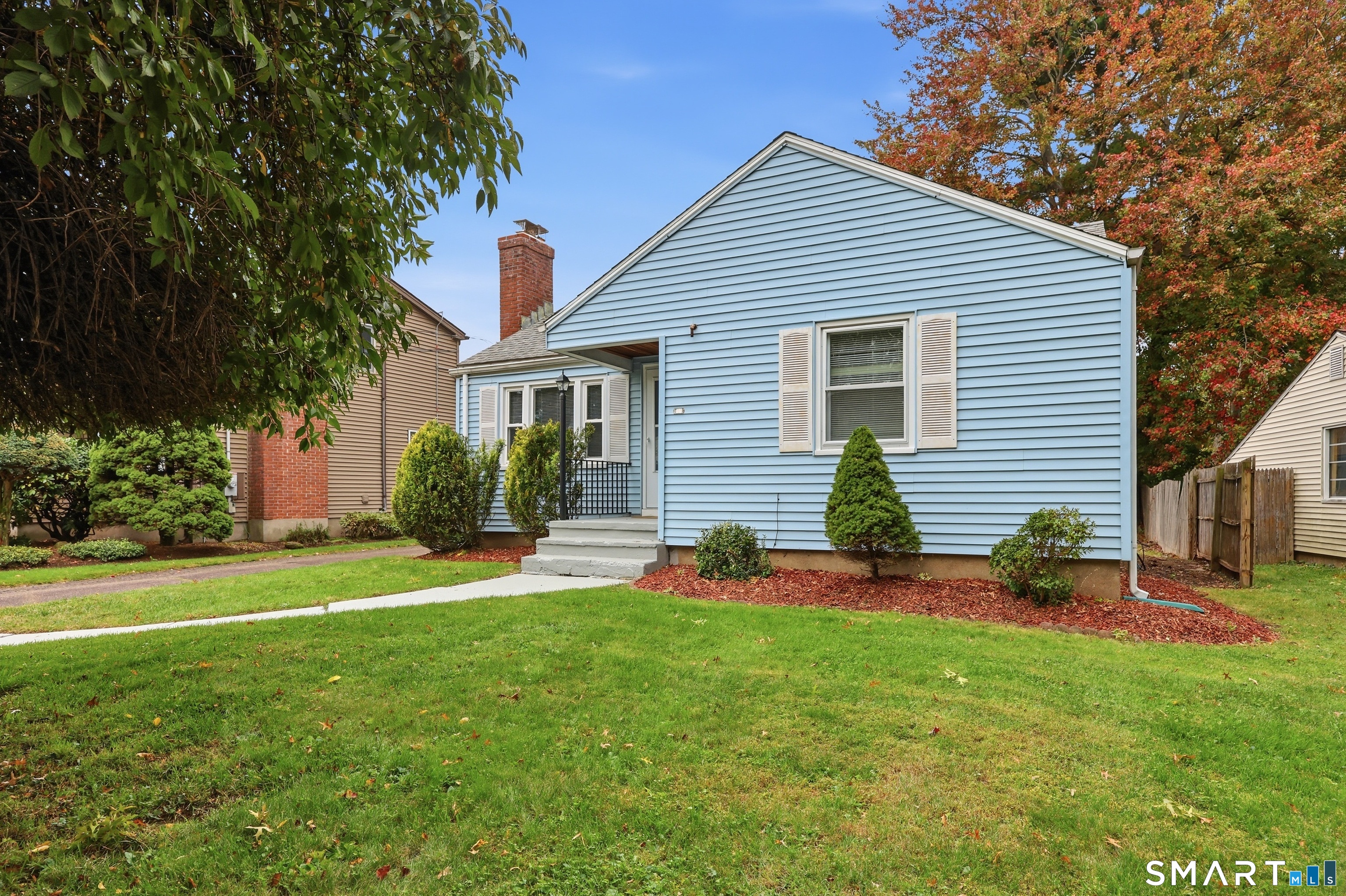 21 Elmfield Street West Hartford CT 06110