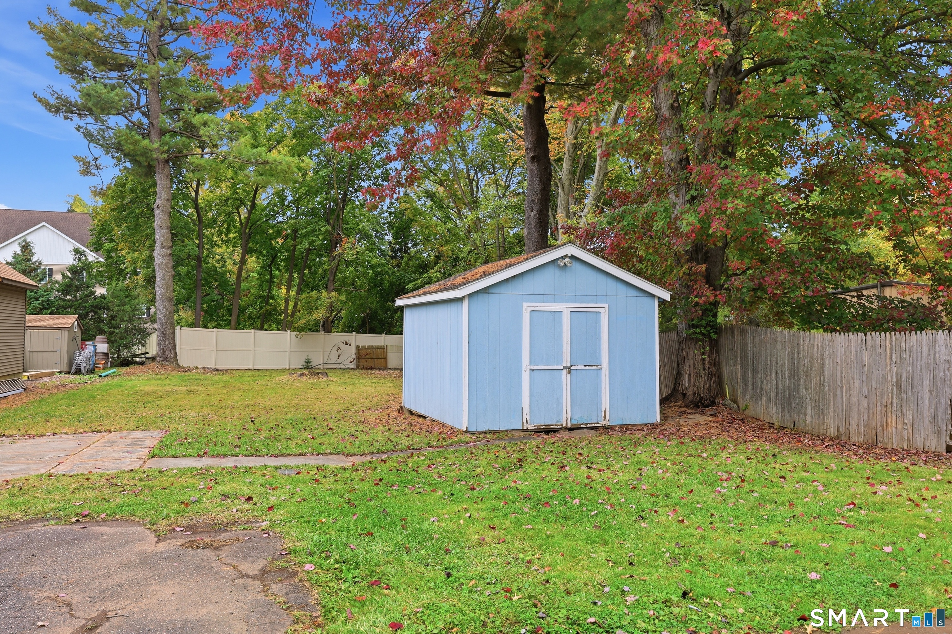 21 Elmfield Street West Hartford CT 06110
