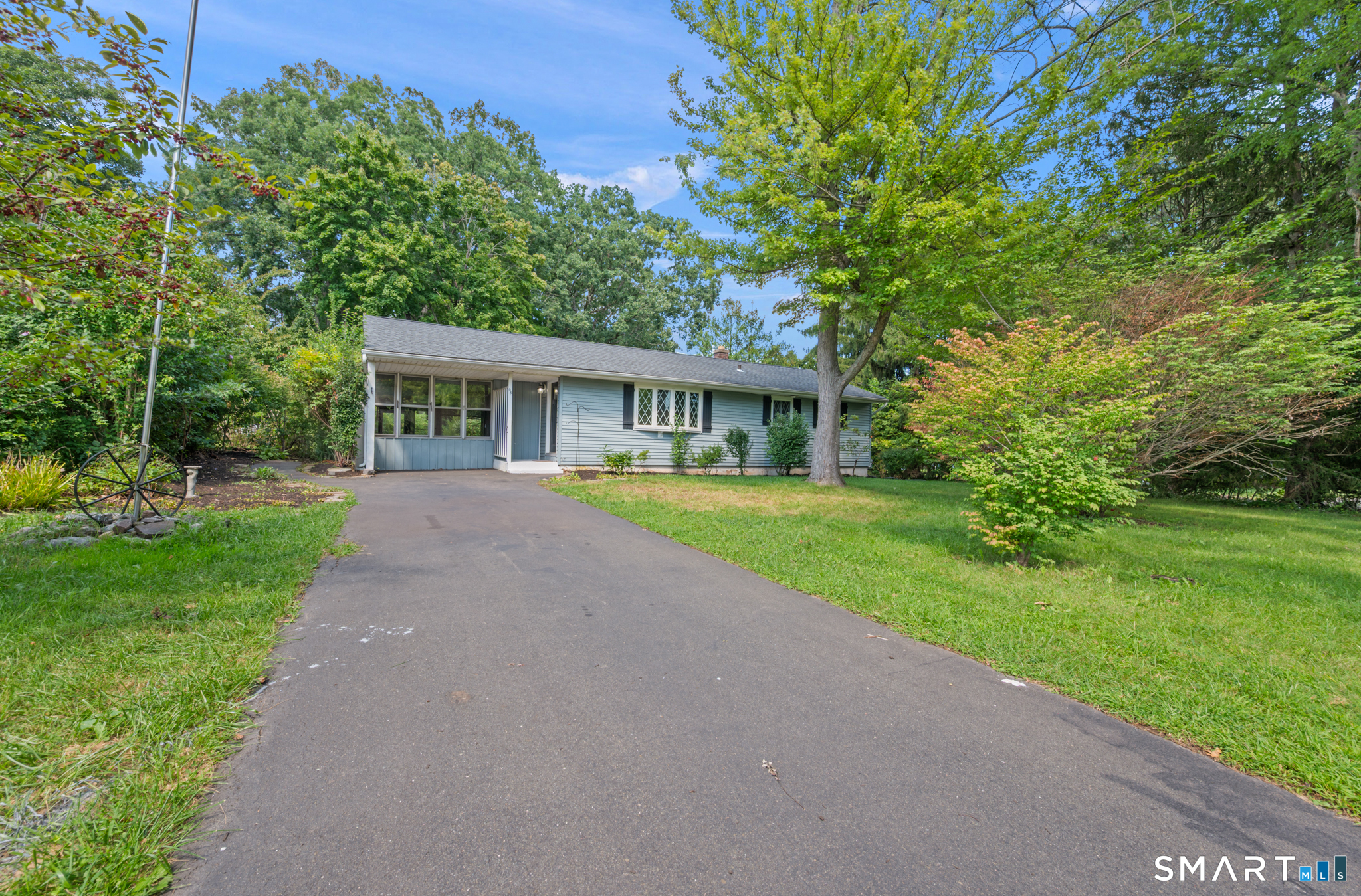 65 Ridgecrest Road Wallingford CT 06492