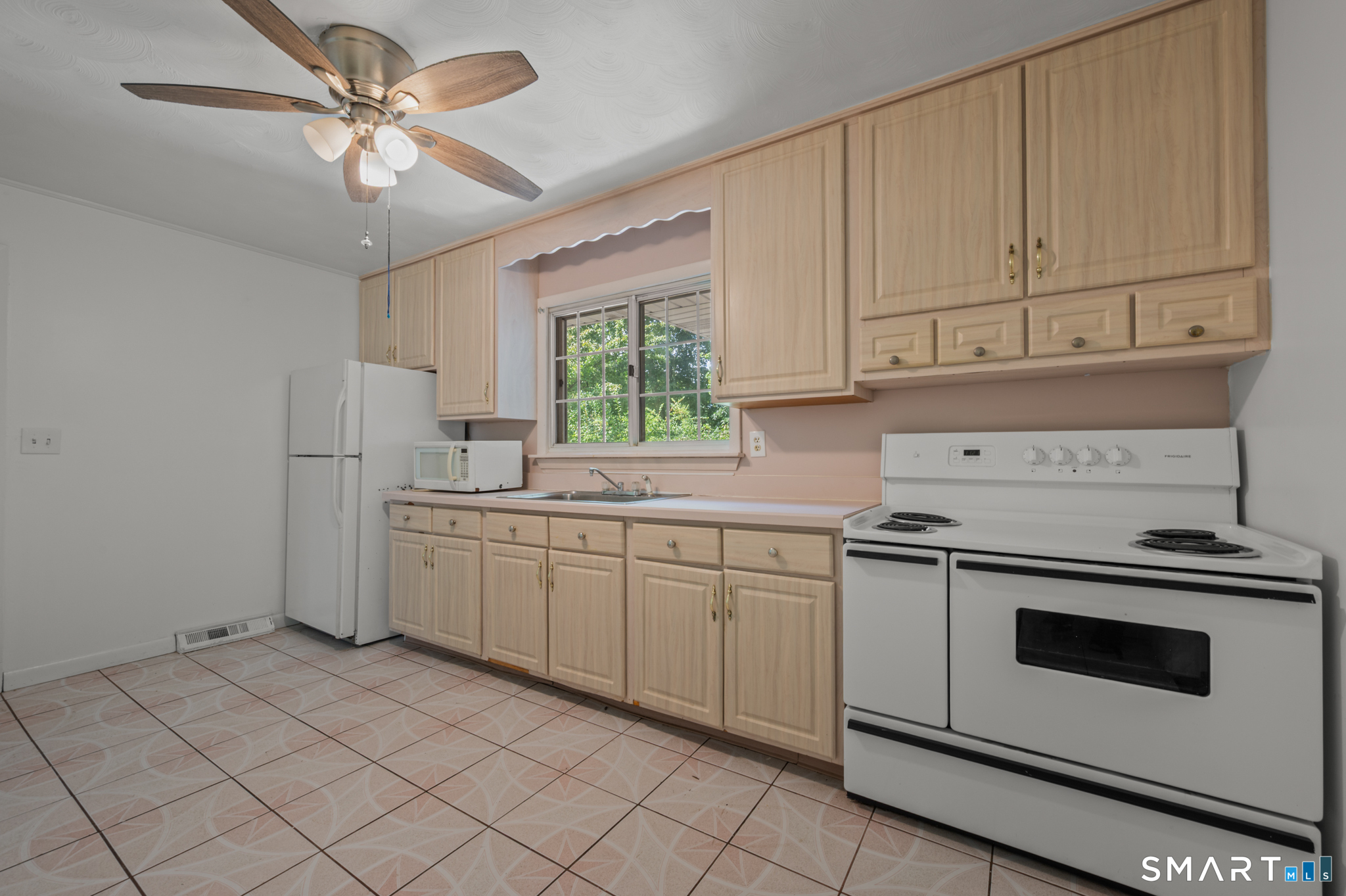 65 Ridgecrest Road Wallingford CT 06492