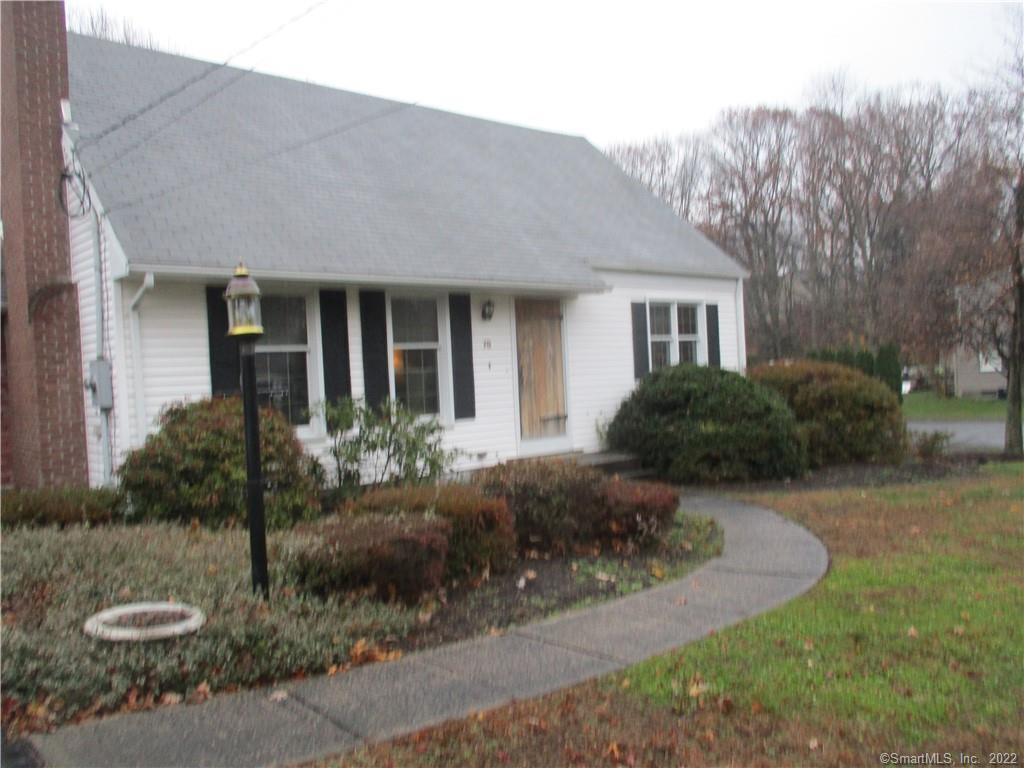 78 Fleetwood Road Bristol CT 06010