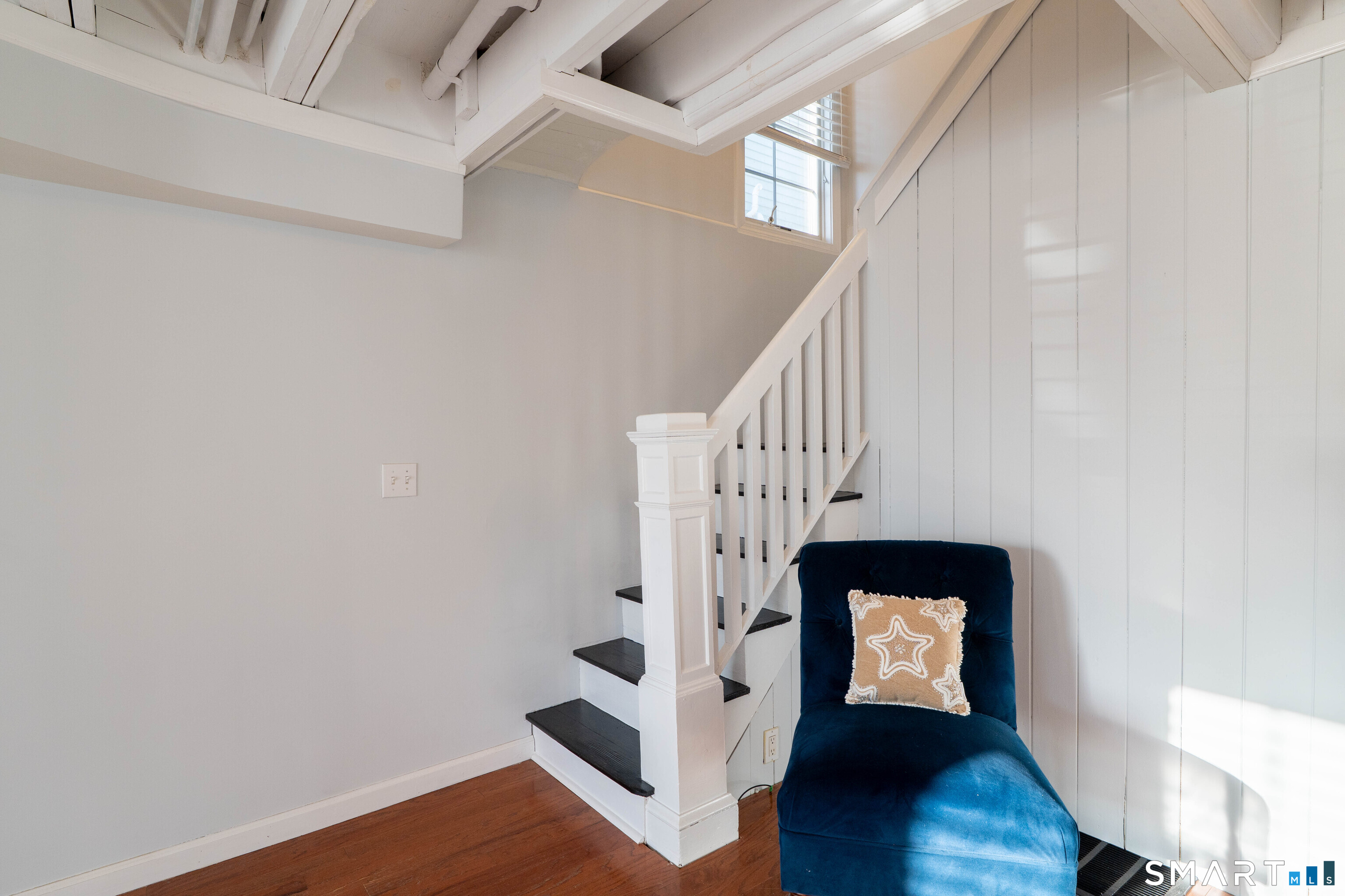 19 Elaine Road Milford CT 06460
