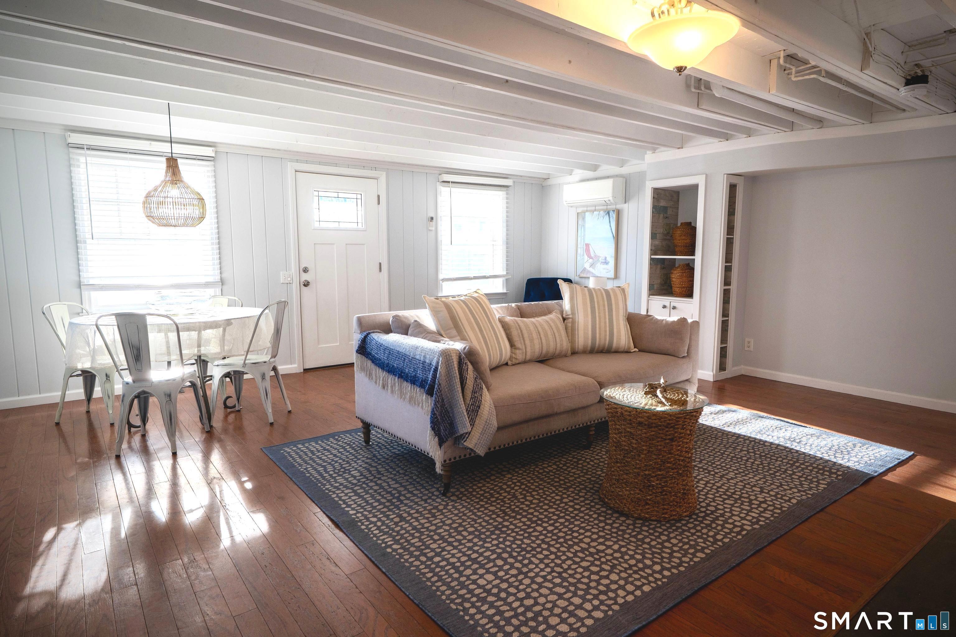 19 Elaine Road Milford CT 06460