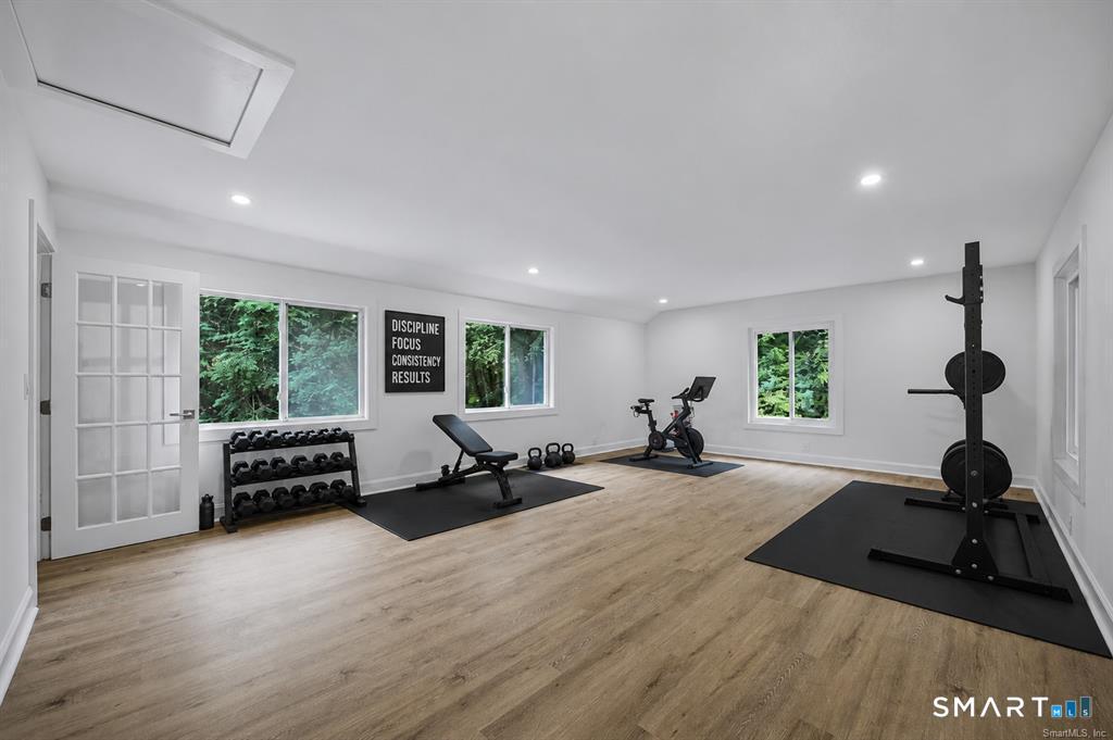 21 Deepwood Road Weston CT 06883