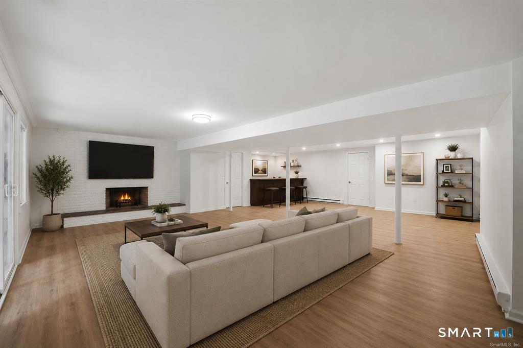 21 Deepwood Road Weston CT 06883
