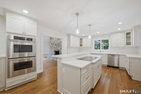21 Deepwood Road Weston CT 06883