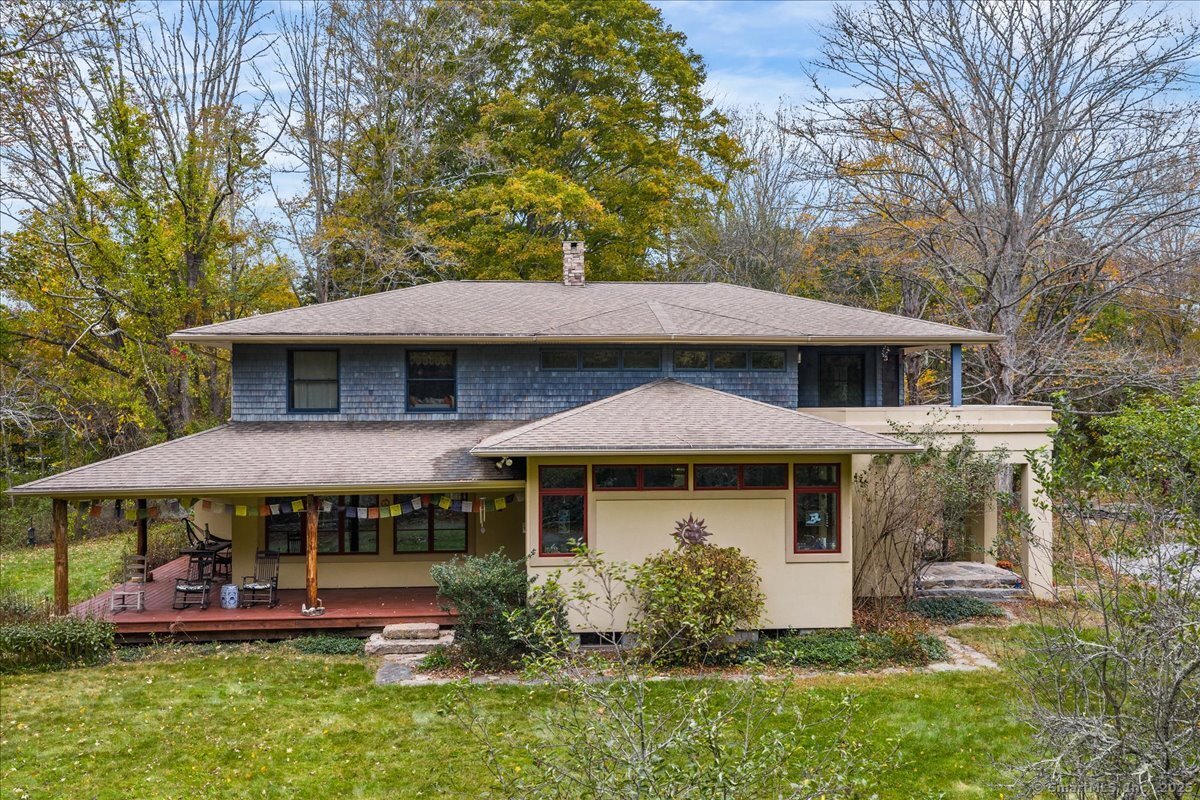 39 Hewitt Road North Stonington CT 06359