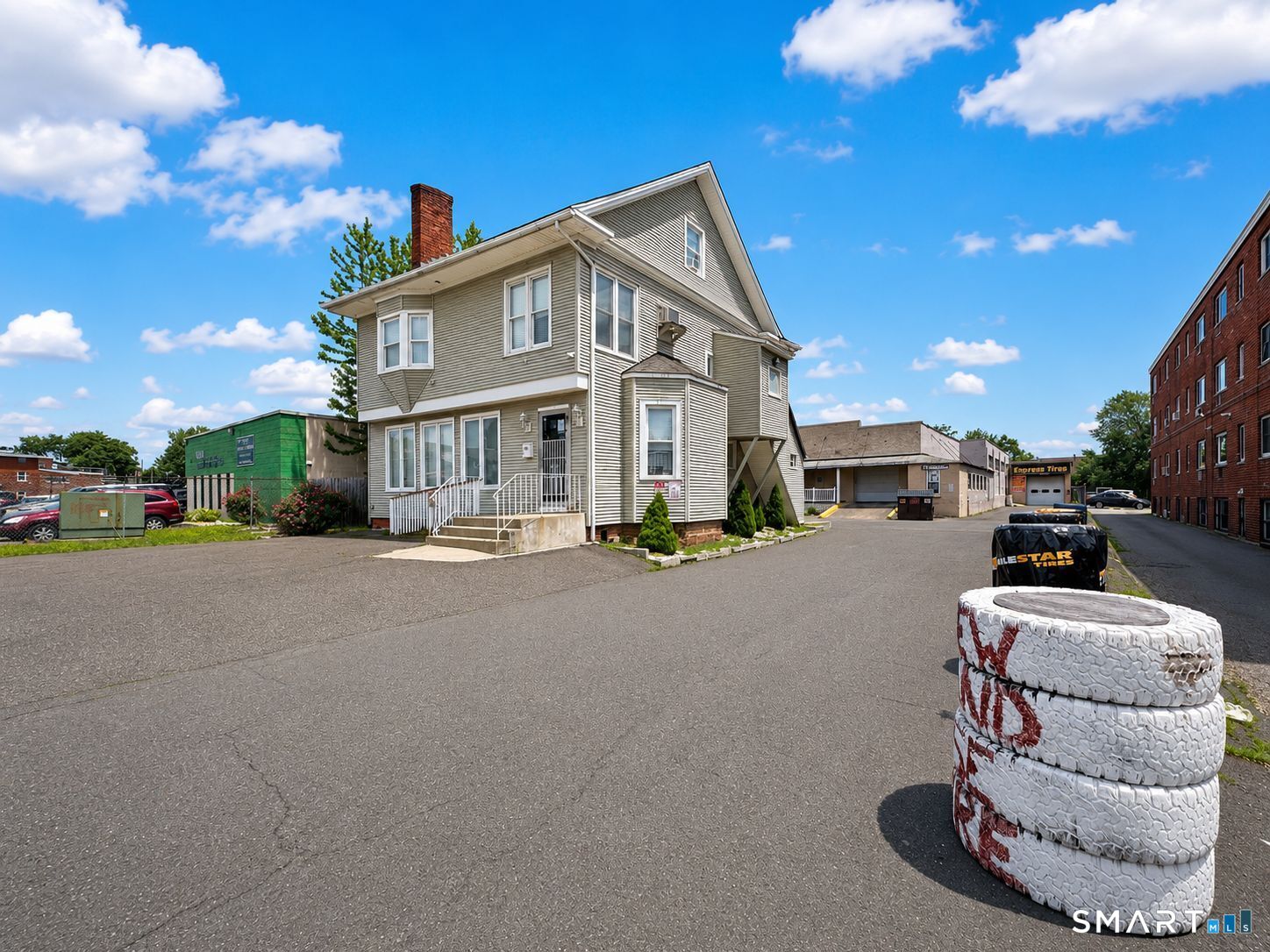524 Wethersfield Avenue Hartford CT 06114