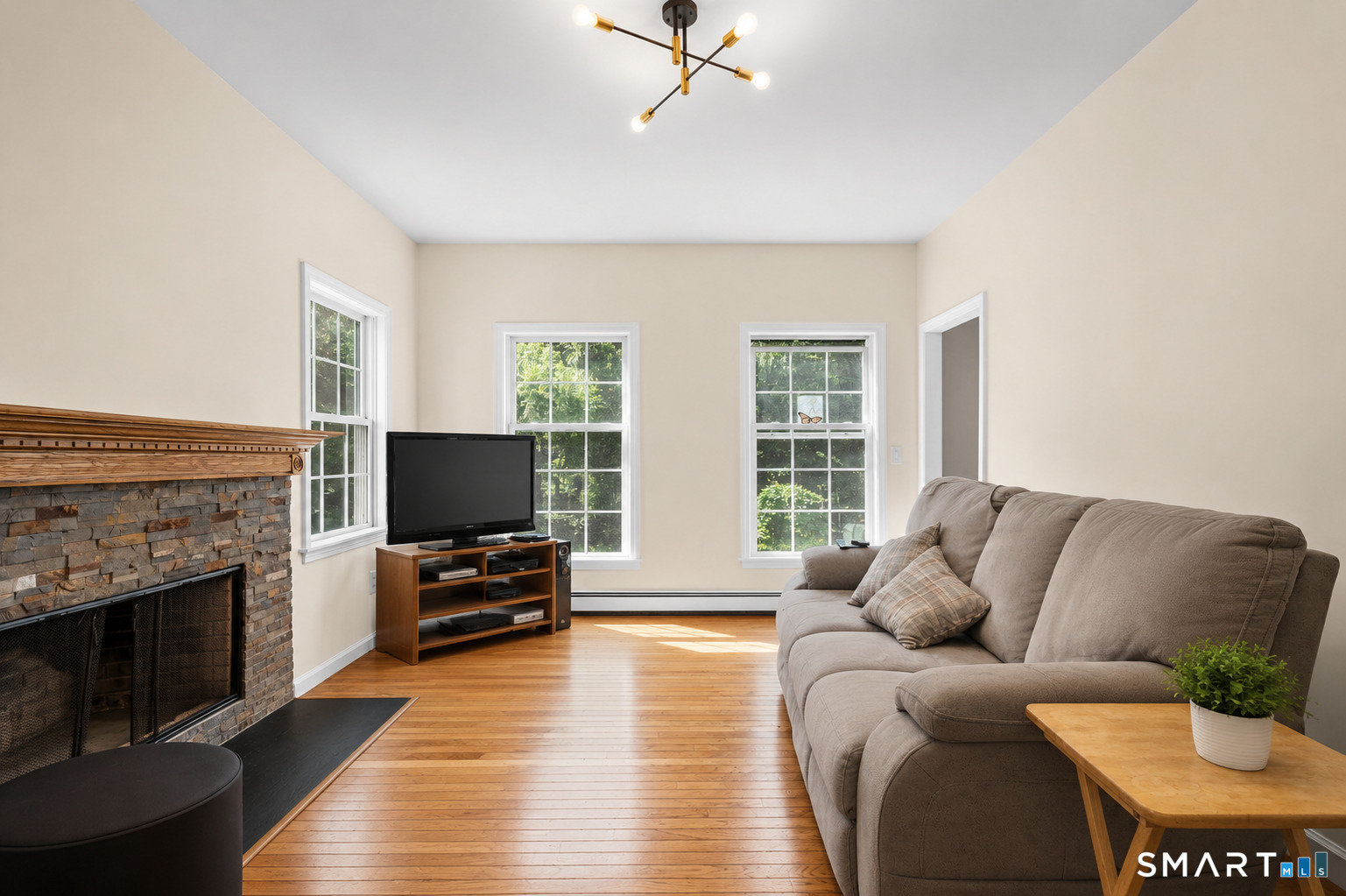 68 East Village Road Monroe CT 06468