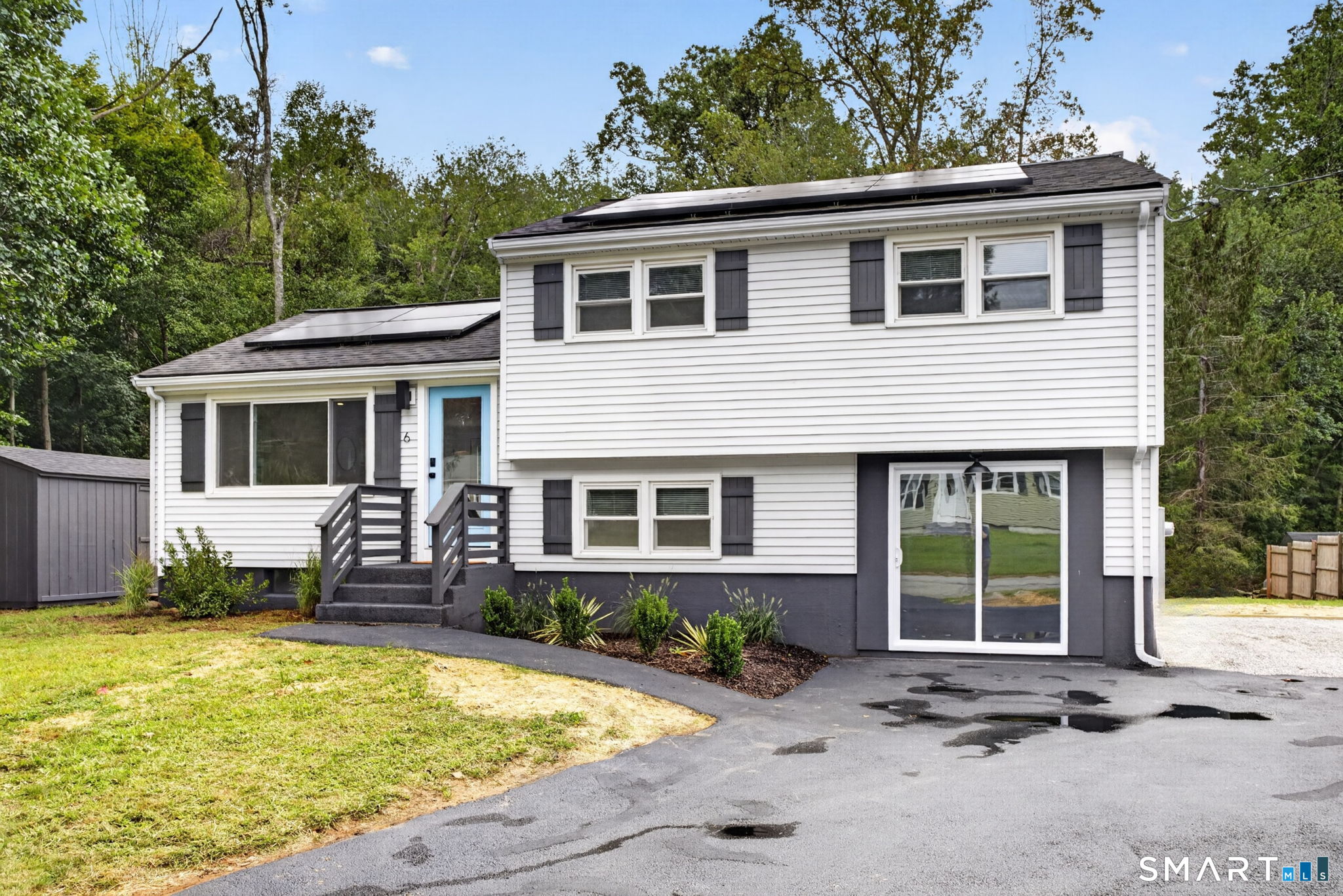 6 Village Drive Ledyard CT 06339