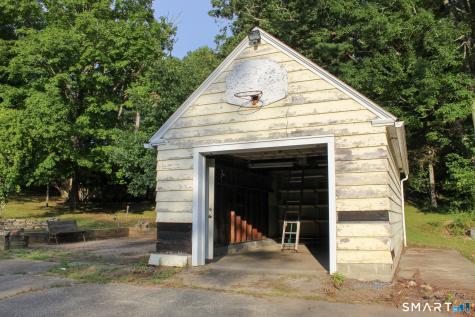 303 Riverside Drive Thompson CT 06277