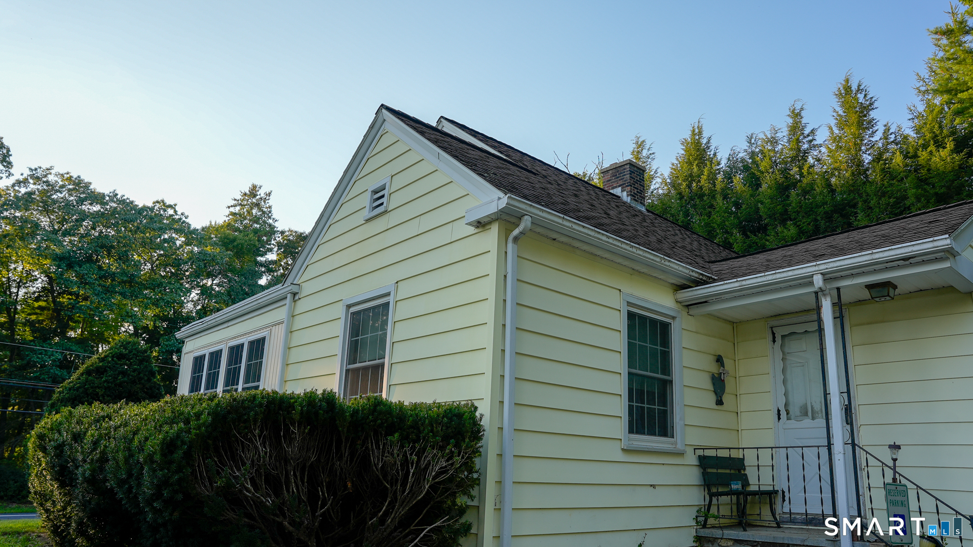 303 Riverside Drive Thompson CT 06277