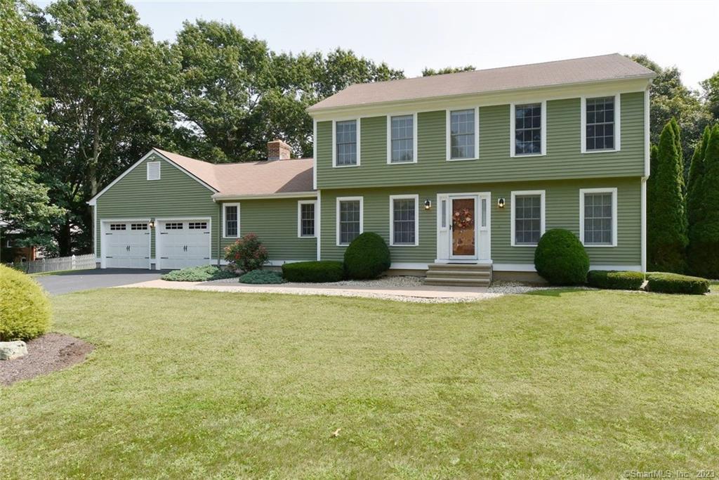 90 Heatherwood Drive Colchester CT 06415