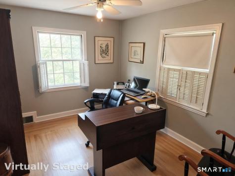 68 Farmingdale Road Wethersfield CT 06109