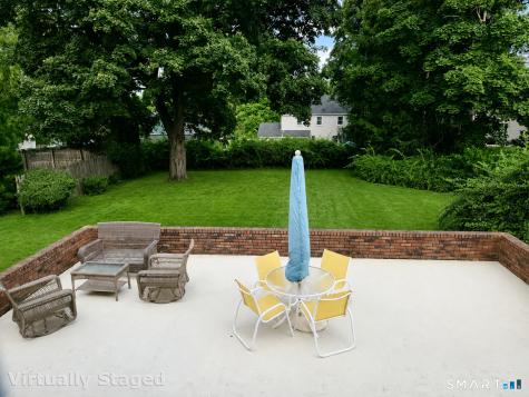 68 Farmingdale Road Wethersfield CT 06109