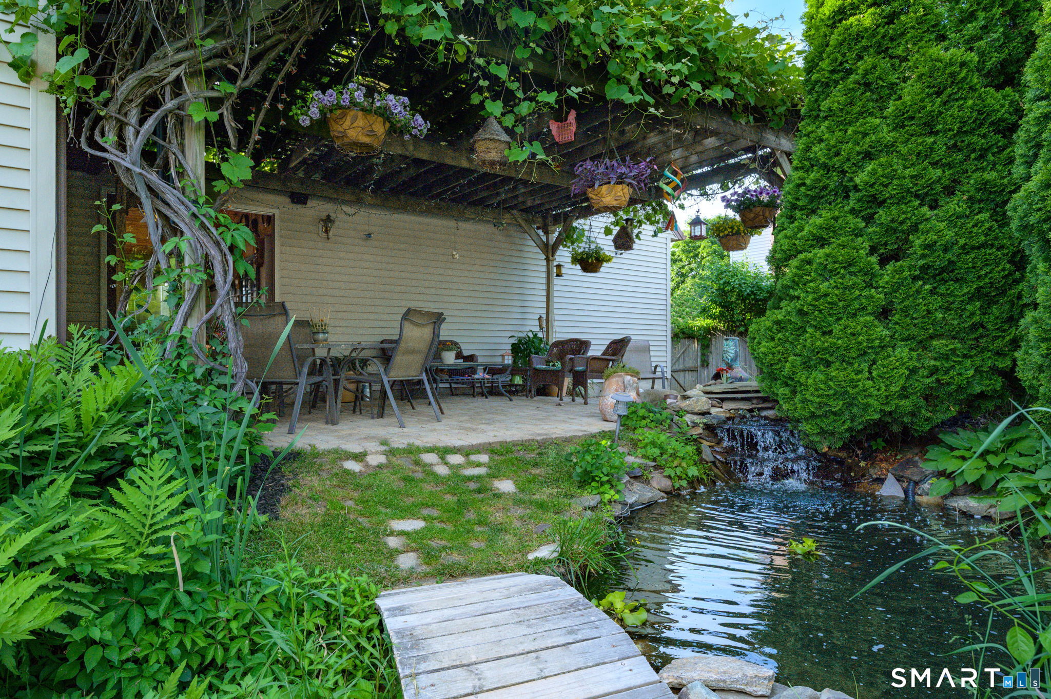 55 Spruceland Road Enfield CT 06082